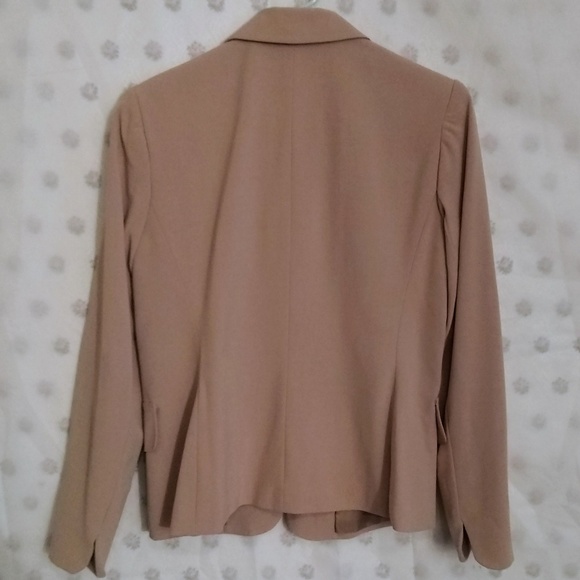 Leslie Fay Creme Blazer - Picture 3 of 8